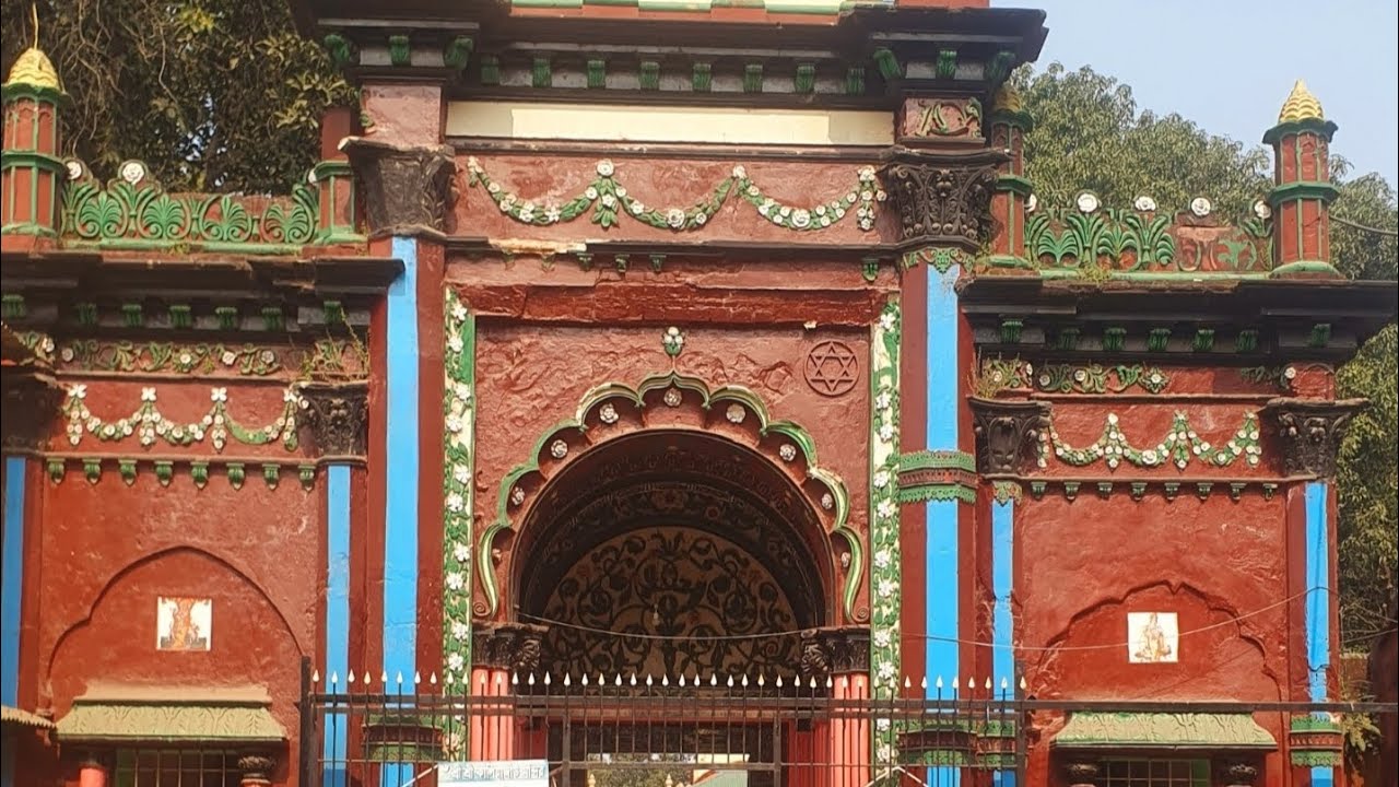দিনাজপুর রাজবাড়ী ও মন্দির এক্সপ্লোর 