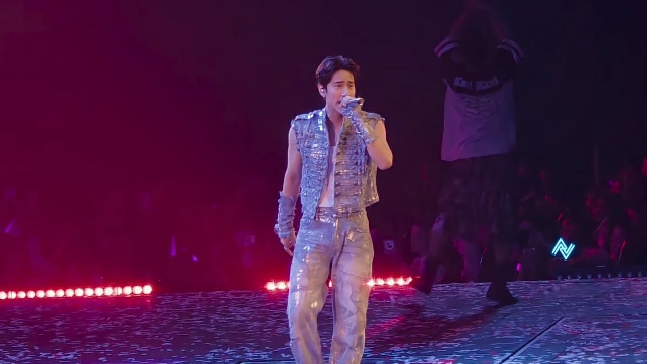 Nanon stage #RISERCONCERTD2