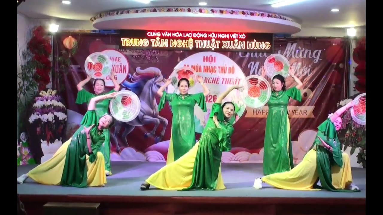 HÀ NỘI HUẾ SÀI GÒN - ST : Hoàng Vân - BD : CLB DC Phương tú