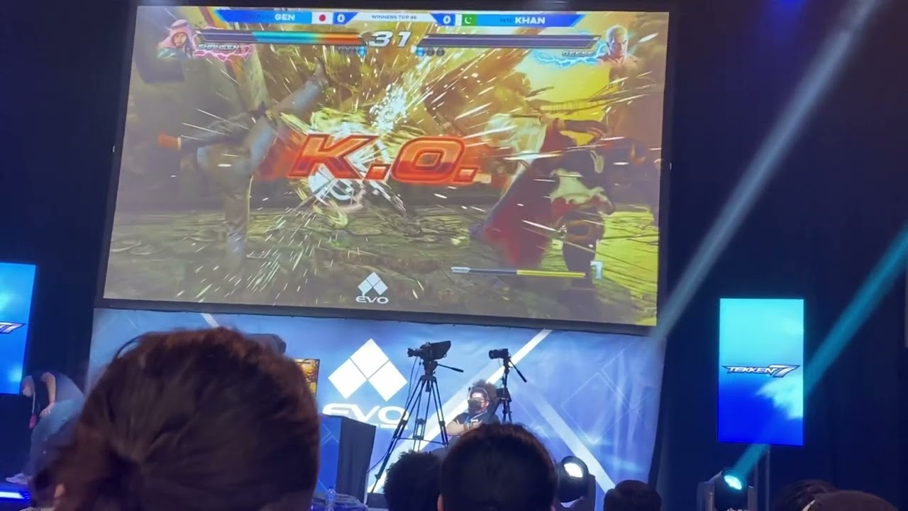 EVO 2022 Tekken 7 - Gen vs. Khan - Crowd Cam 1/4