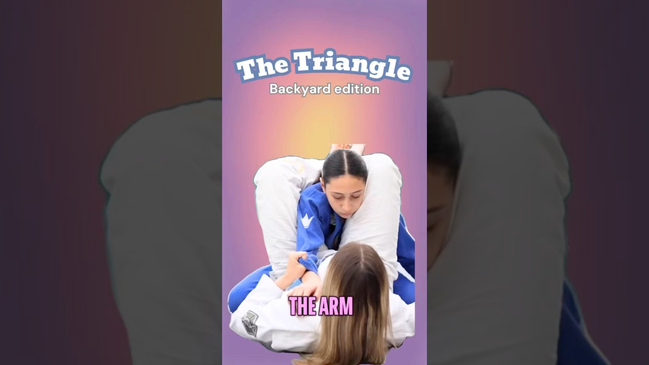 Master the Triangle Choke! 🔺 | Brazilian Jiu-Jitsu Basics 💪 #BJJ #TriangleChoke #grappling #bjjfan