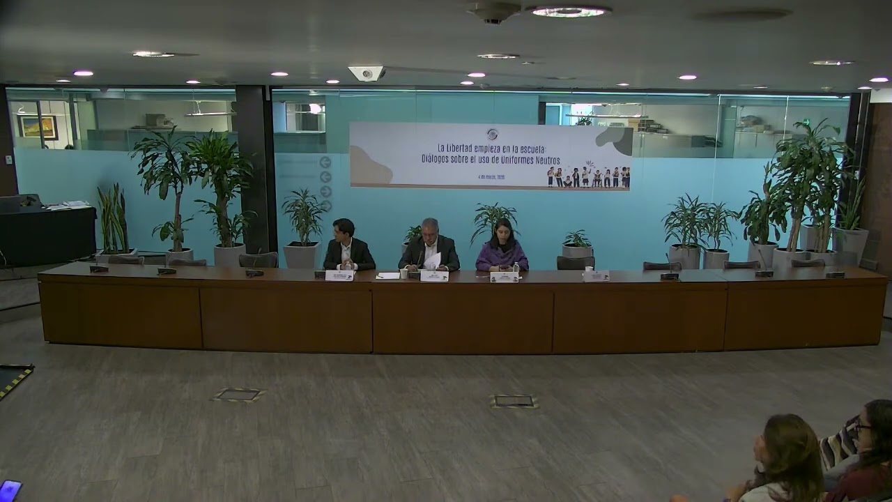 Inauguración - La libertad empieza en la escuela: diálogos sobre el uso de uniformes neutros