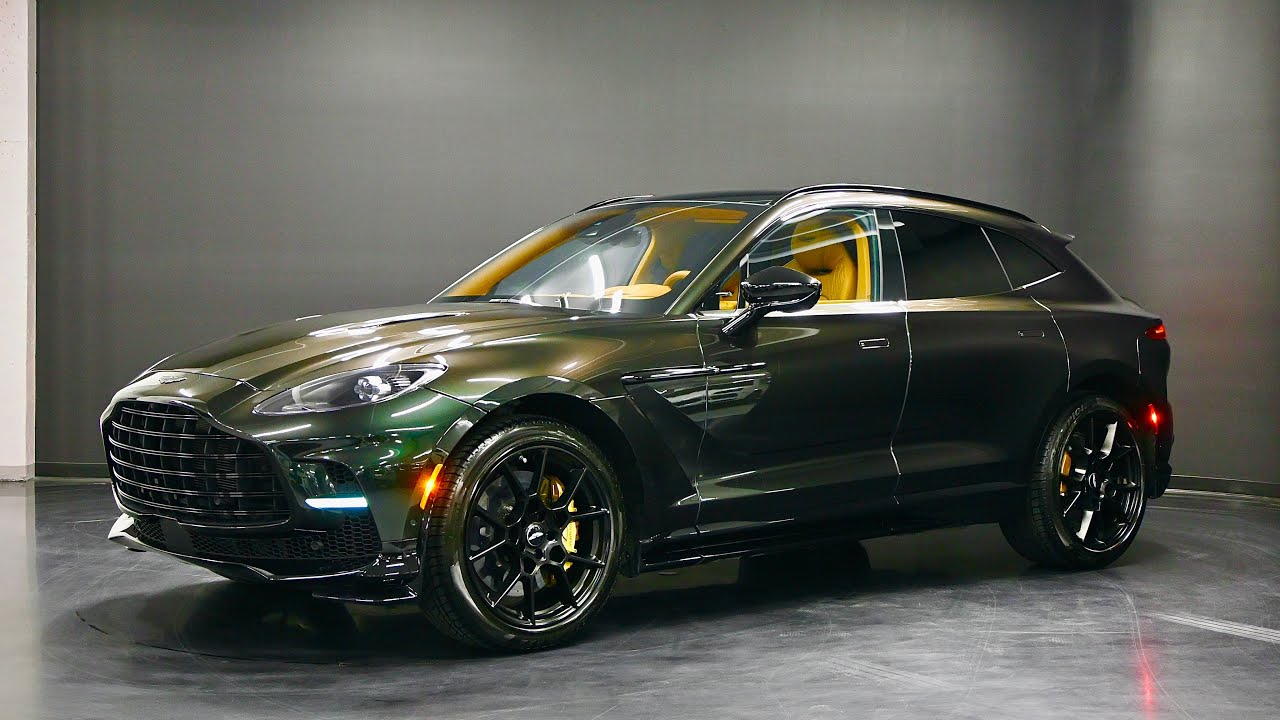 2023 Aston Martin DBX 707 Green - Revs + Walkaround in 4k HDR