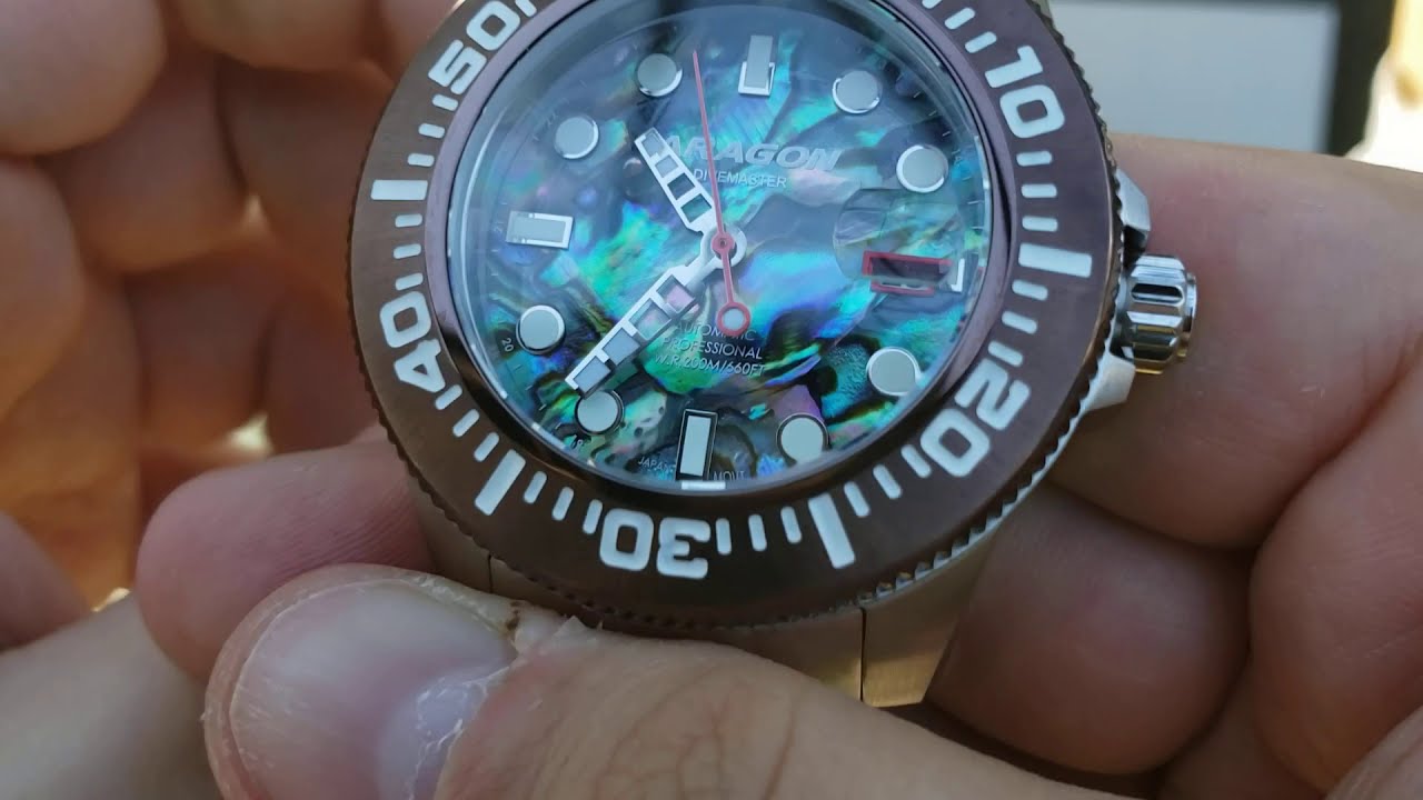 Unboxing my new colorful Aragon Divemaster II