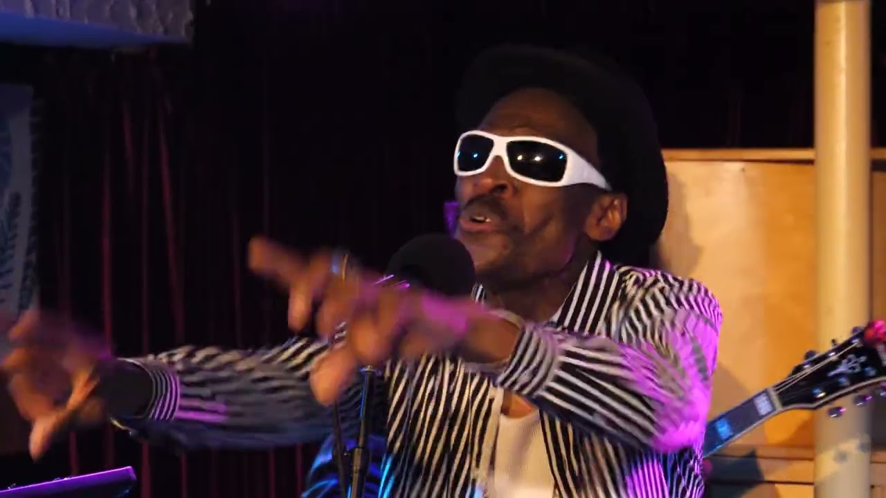 Vernon Maytone - Money Worries - Live in Toronto 2023
