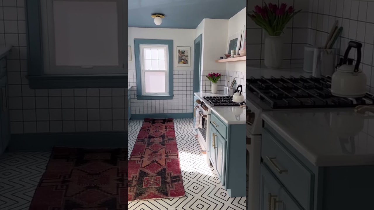 Do I match the vibe of my home? #colorfulhome #colorfuldecor #diyhomeimprovement #colorfuldesign