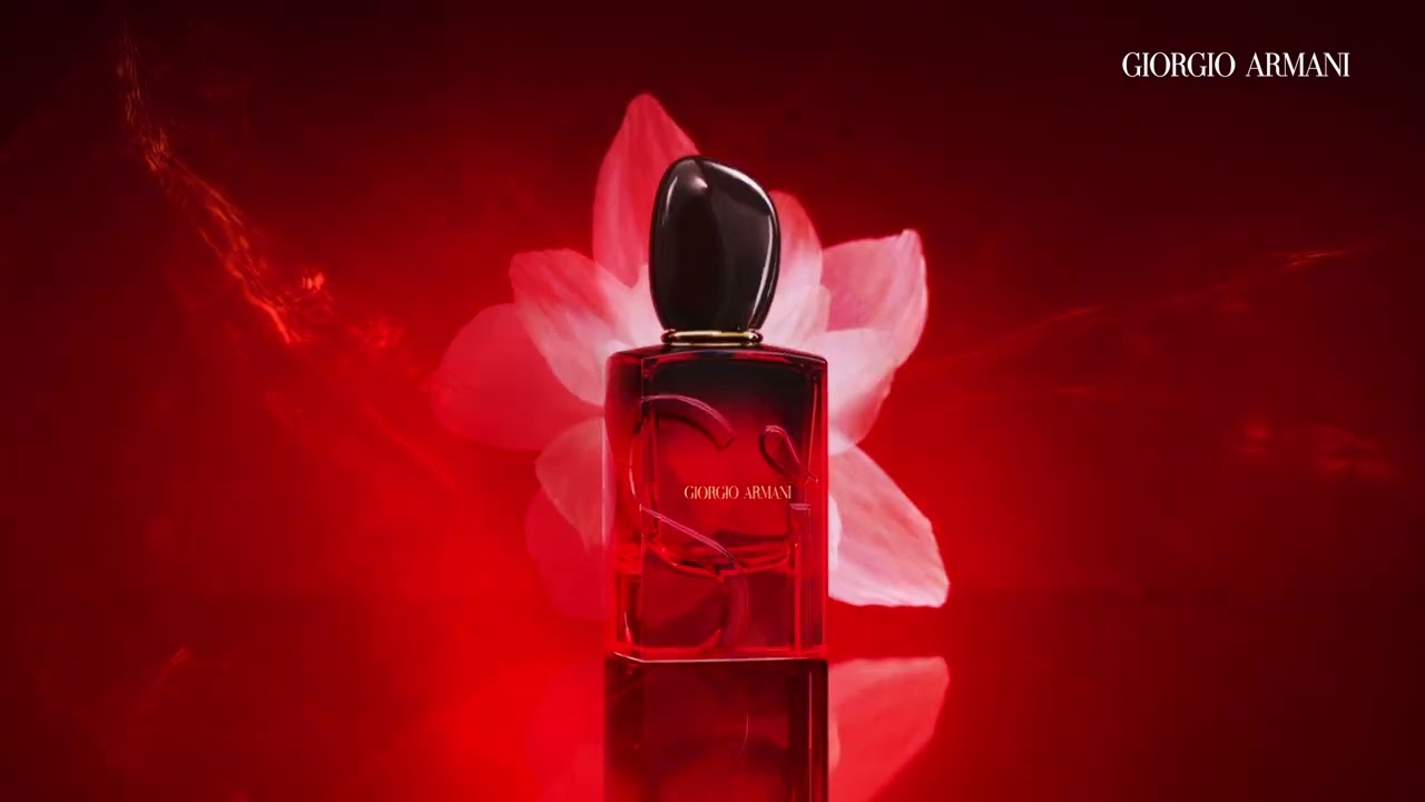 S&Igrave; PASSIONE EAU DE PARFUM INTENSE, the new refillable fragrance by Giorgio Armani