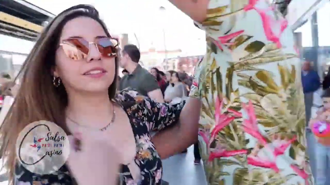 FLASH MOB SALSA CASINO PATI PAMI