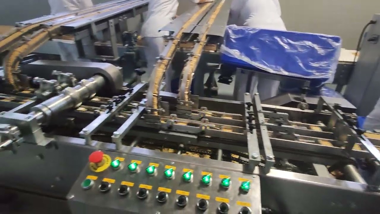 Cream Sandwiching Machine