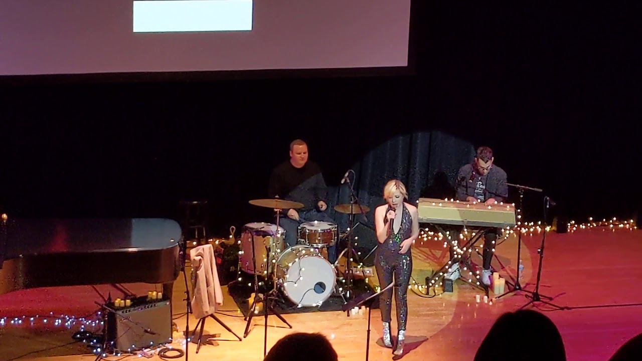 Carly Rae Jepsen & Bleachers - 