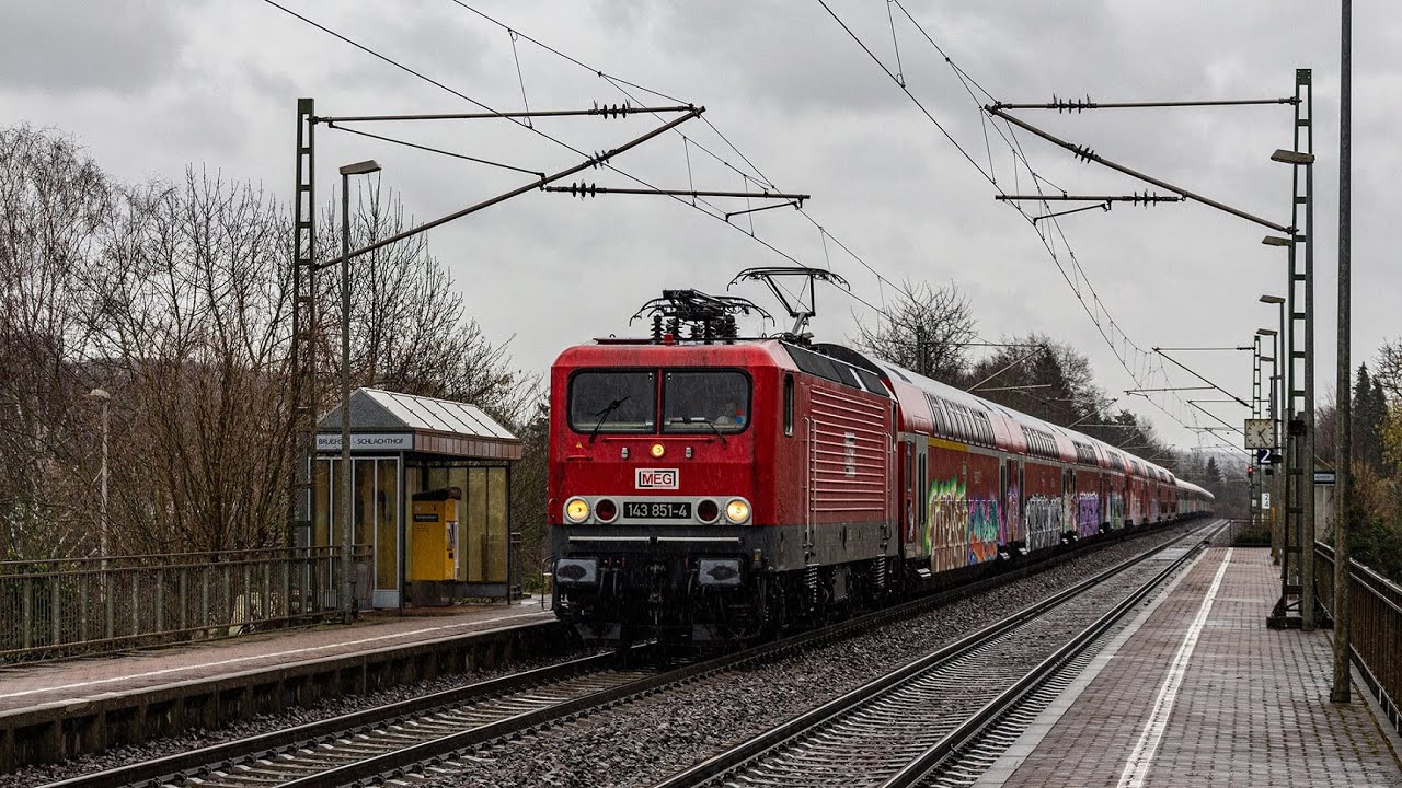 MEG 143 851-4 mit Schrottzug (DoSto & n-Wagen) auf dem Weg von T&uuml;bingen nach Leipzig | 4k50
