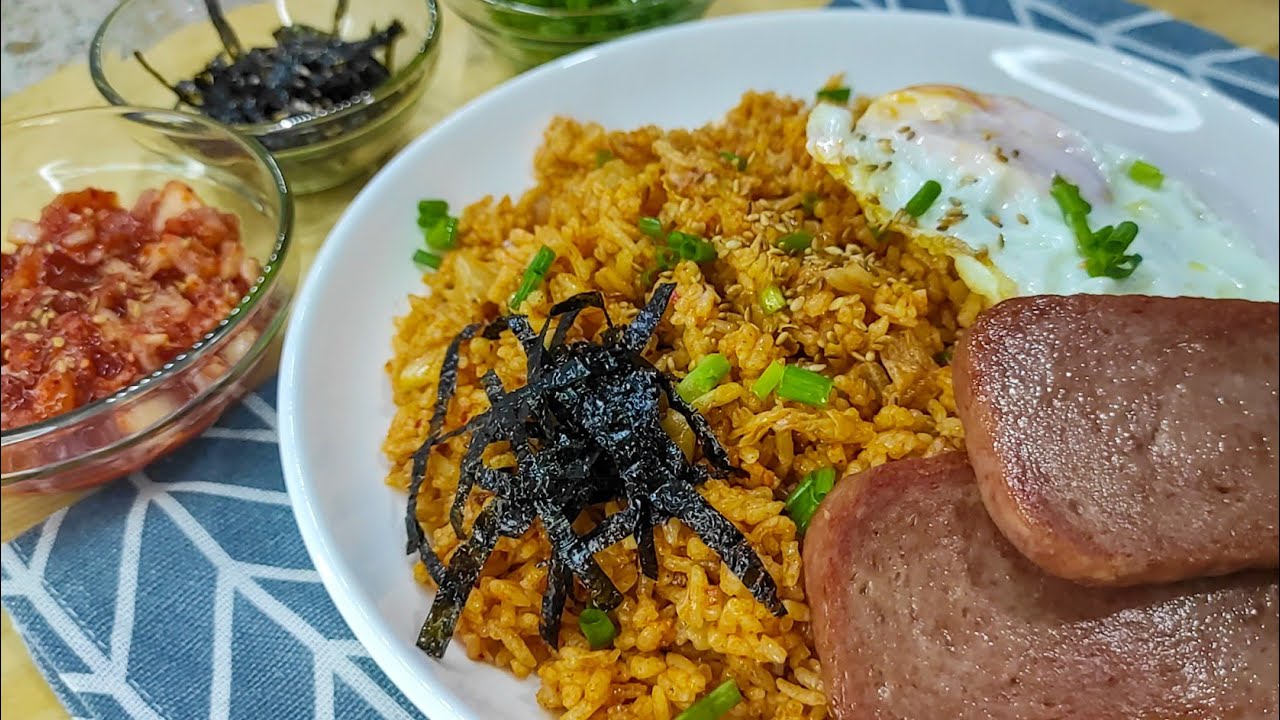 KIMCHI Bokkeumbap / Easy Kimchi Fried Rice | KUSINA NI INDAY