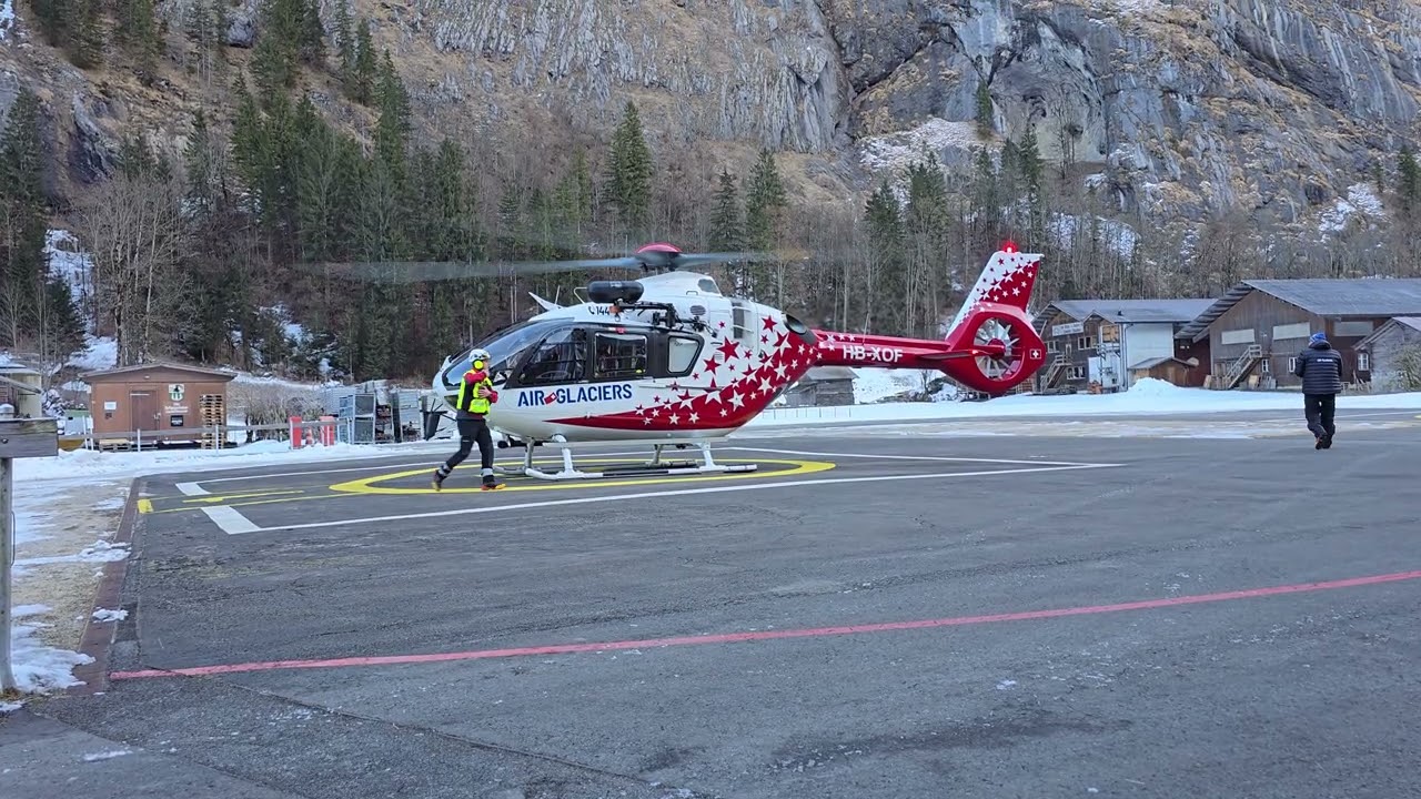 Start Rettungshubschrauber Air Glacier in Lauterbrunnen 