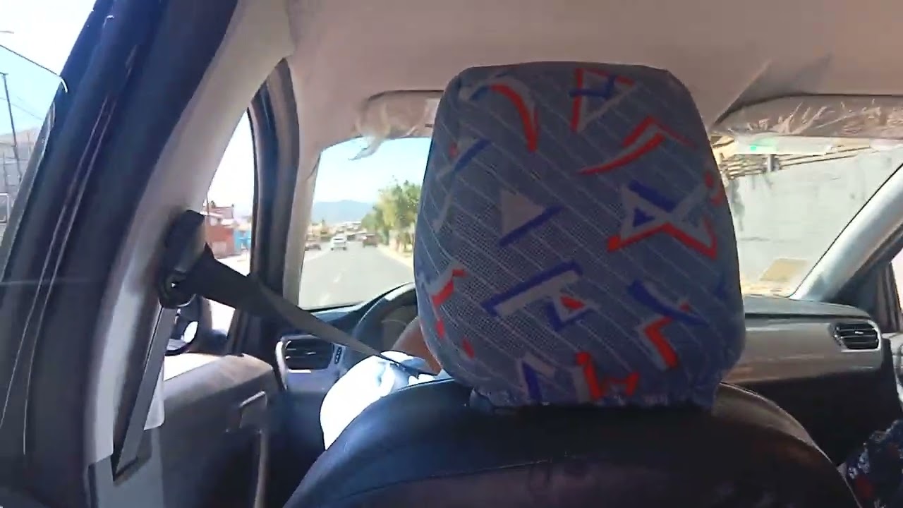 Nos subimos a colectivos quilpué número 70 no había nada de micros por el paro de hoy 