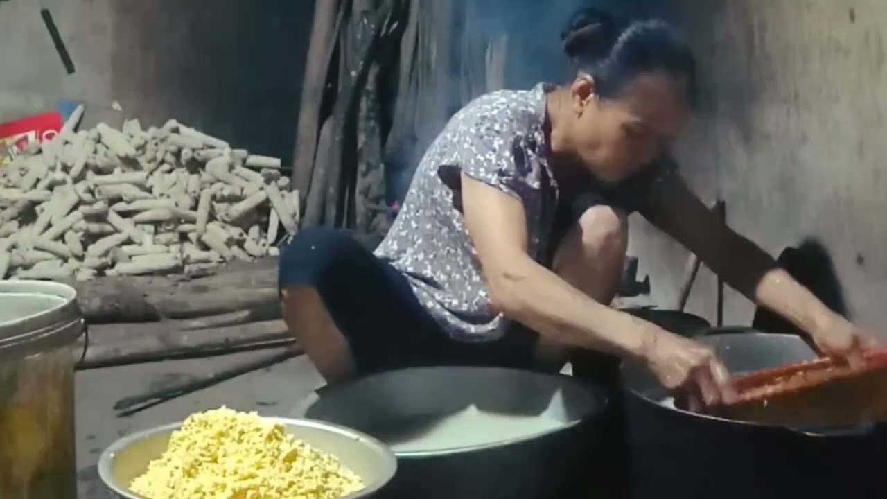 L&agrave;m b&aacute;nh rợm rằm th&aacute;ng 7