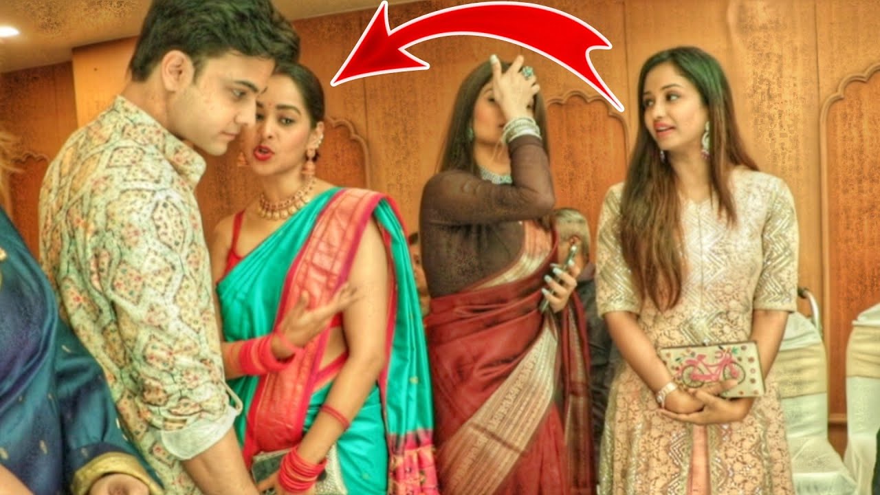 Kumkum Bhagya Tina Philip Gets Jealous When Krishna Kaul Give More Attention to Mugda at Wedding