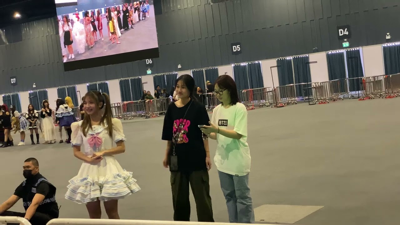 [Fancam]ช่วงขอบคุณแฟนคลับหลังจบงาน@BNK48 4th Album Gingham Check 2 Shot Event, Union Hall, 20230916