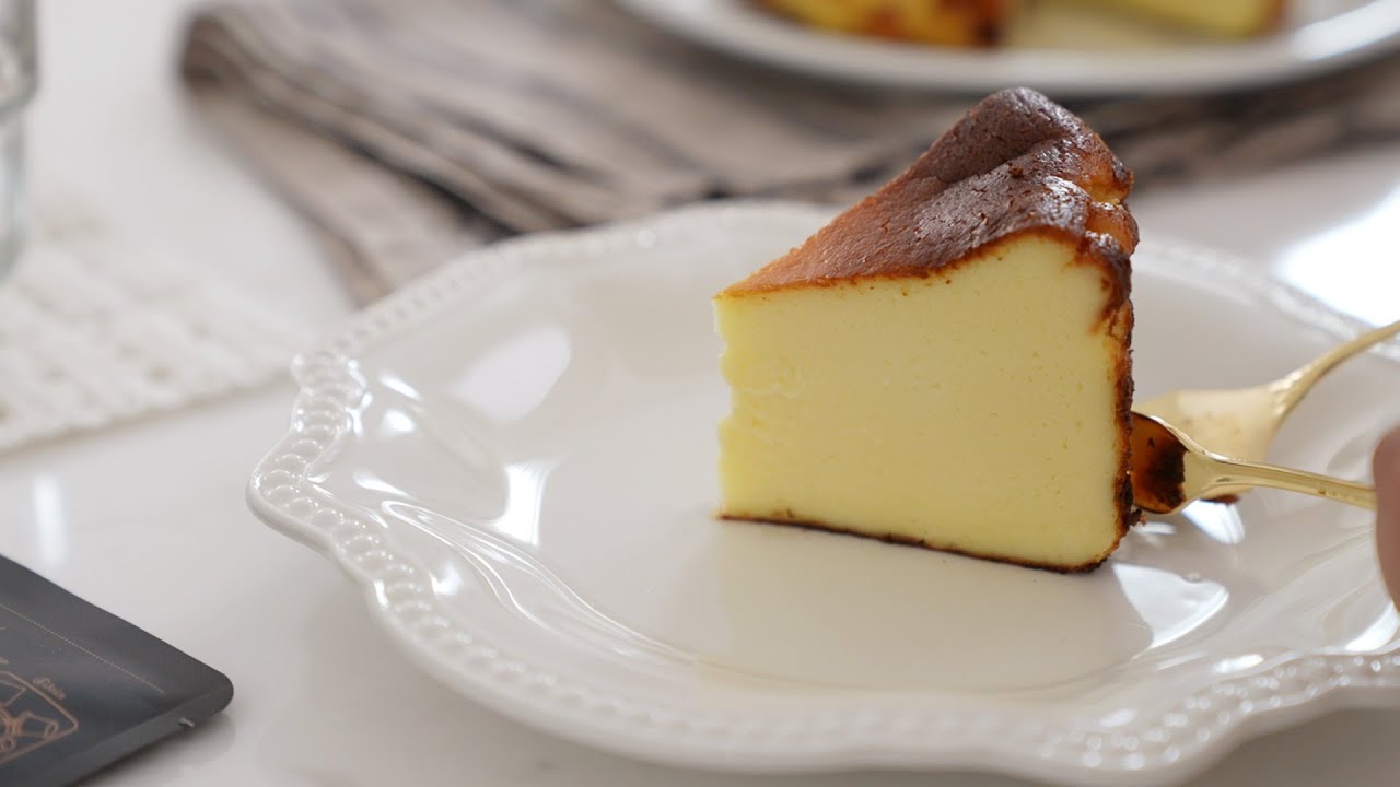 The Easiest Cheesecake in the World｜Basque Burnt Cheesecake｜Apron