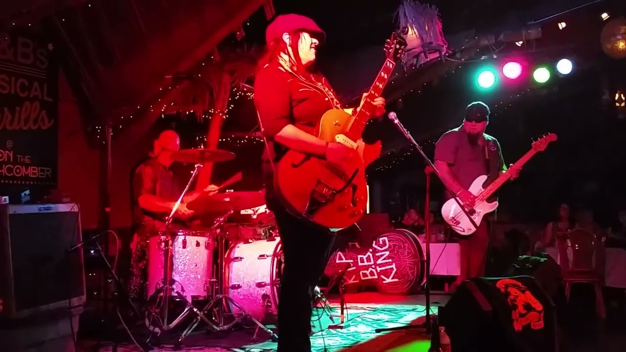 Laura Chavez and the Candye Kane Band