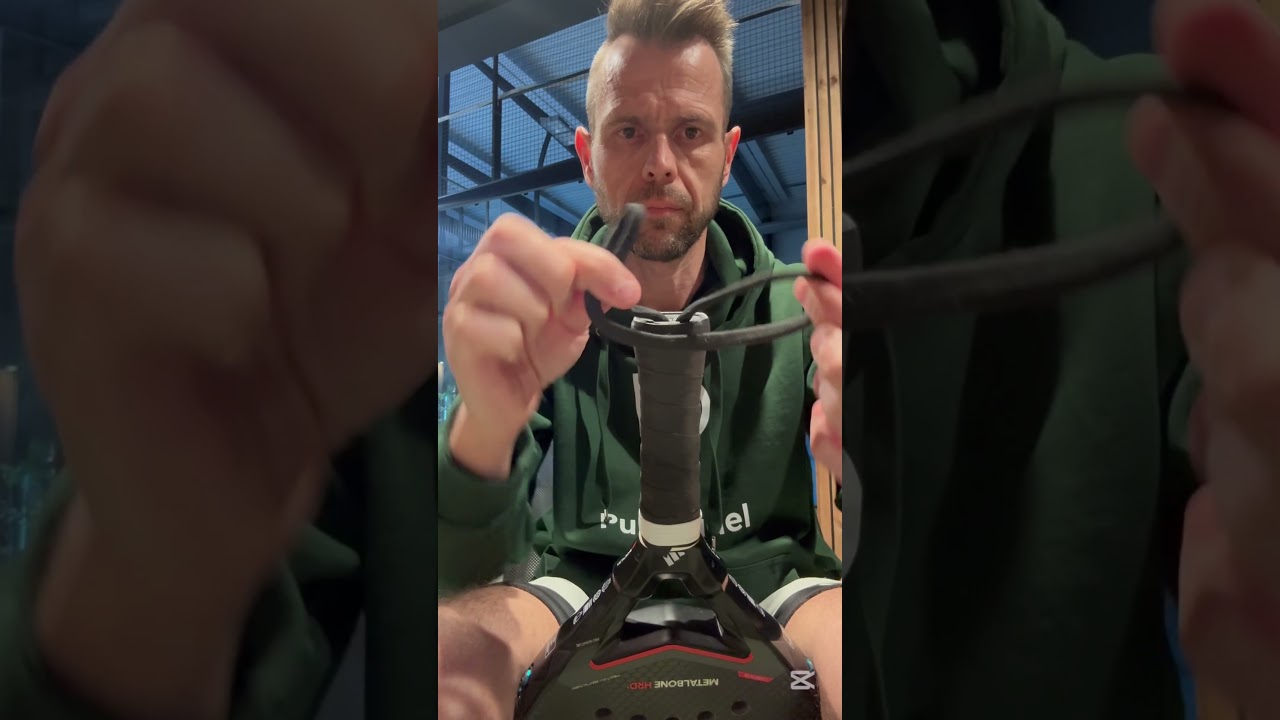 Adidas rackets comes with a normal strap. Here&rsquo;s a little hack to improve this strap. #padel #hack