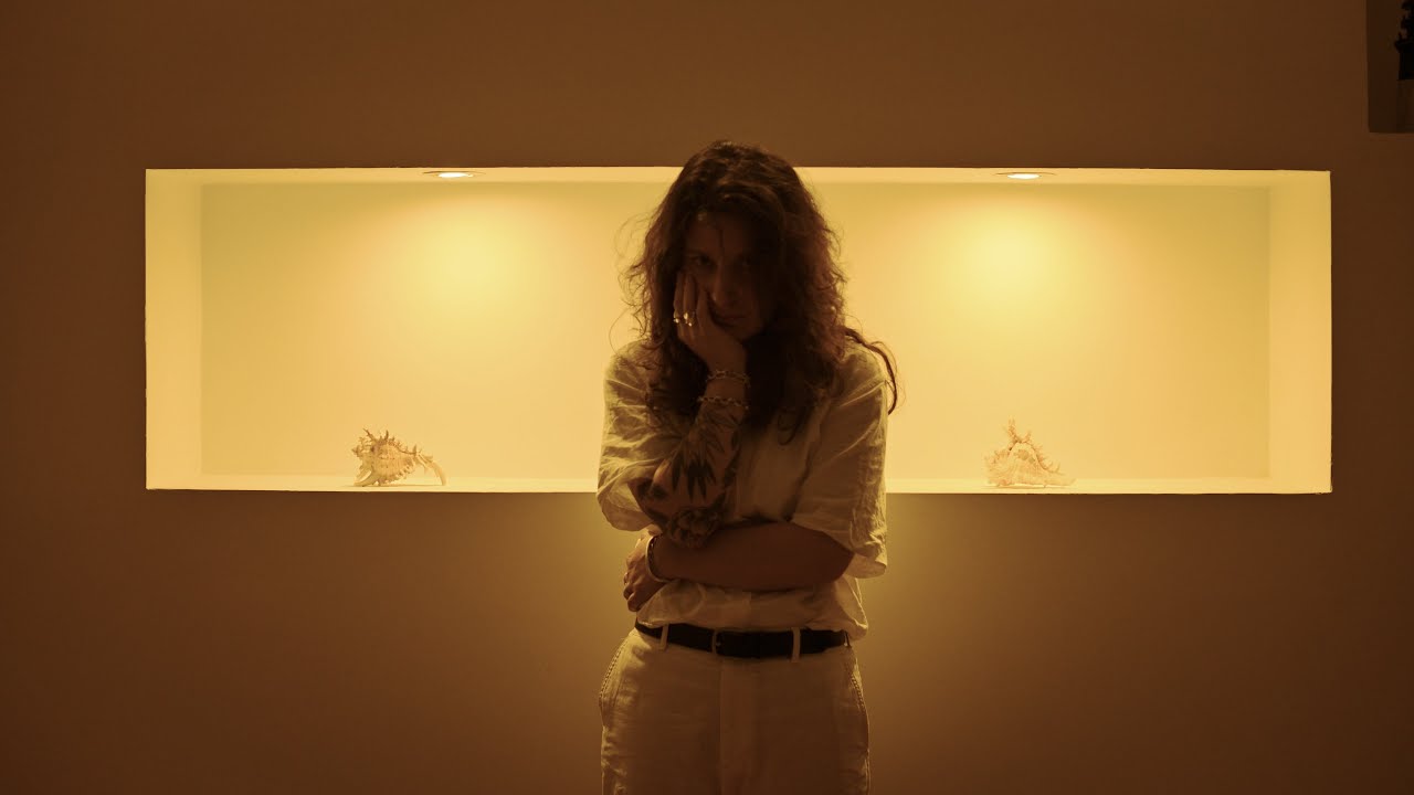 Ioana Iorgu - Liar (Official Music Video)