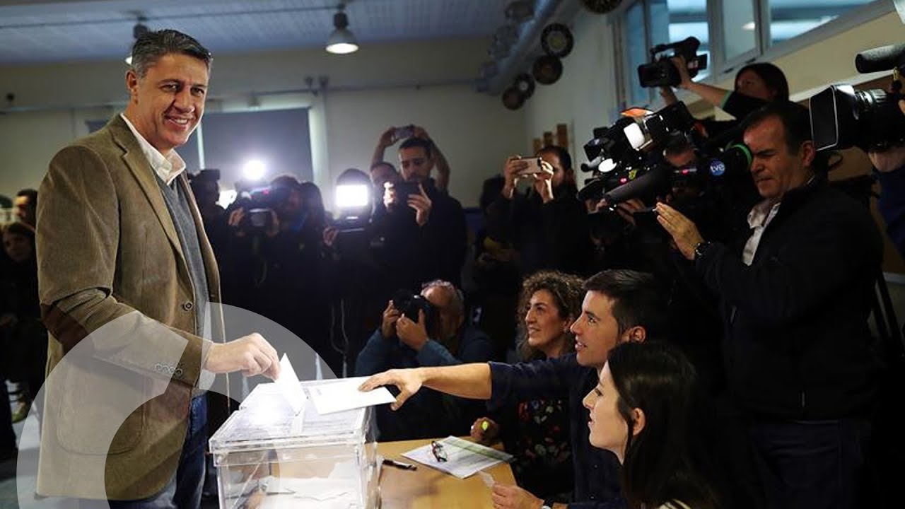 Xavier Albiol (PP) vota en Badalona:  