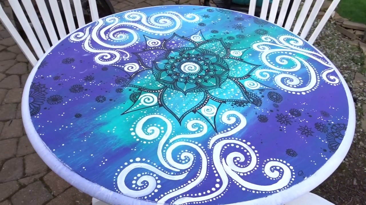 time-lapse of me Painting a Table!