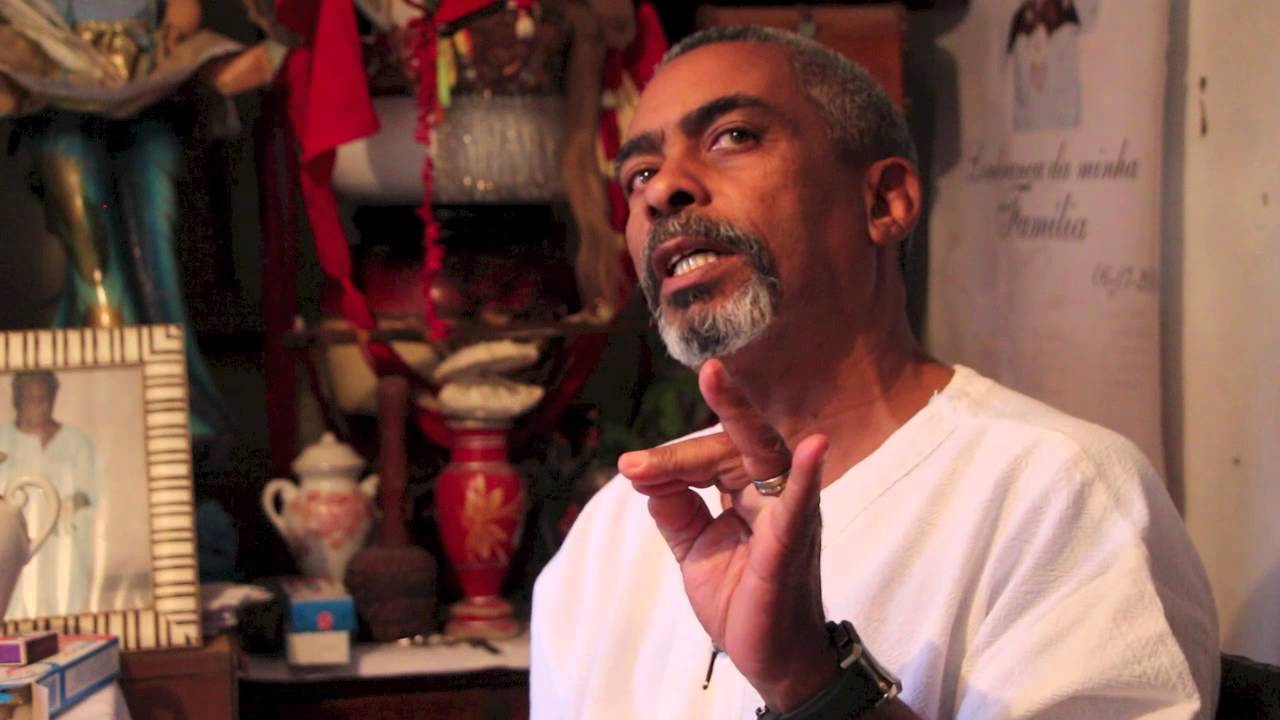 ESU  - BABALORIX&Aacute; MESSIAS DE OY&Aacute; - CC ENGLISH