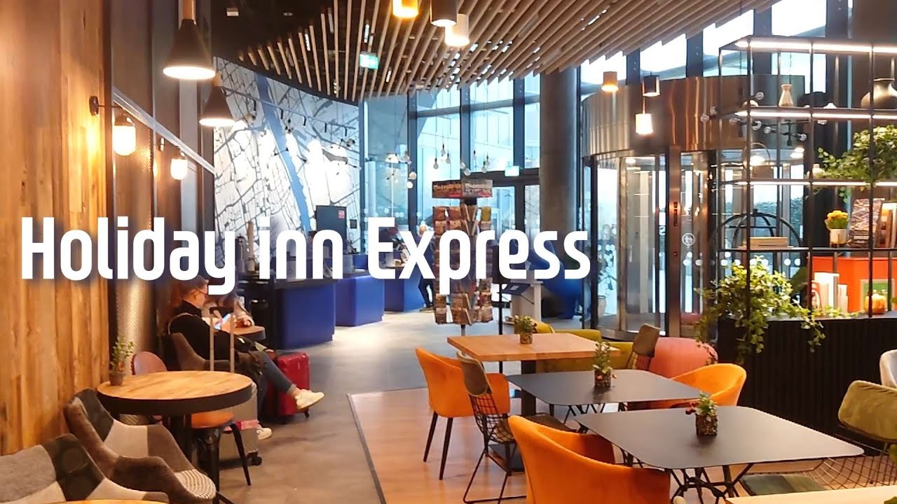 Warsaw Holiday inn express hotel