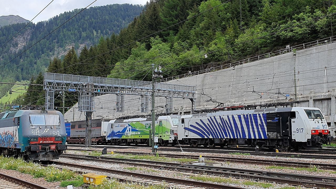 Güterzugverkehr am Grenzbahnhof Brennero/Brenner (Südtirol): Lokomotion, Rivarossi und Lok-Schubsen