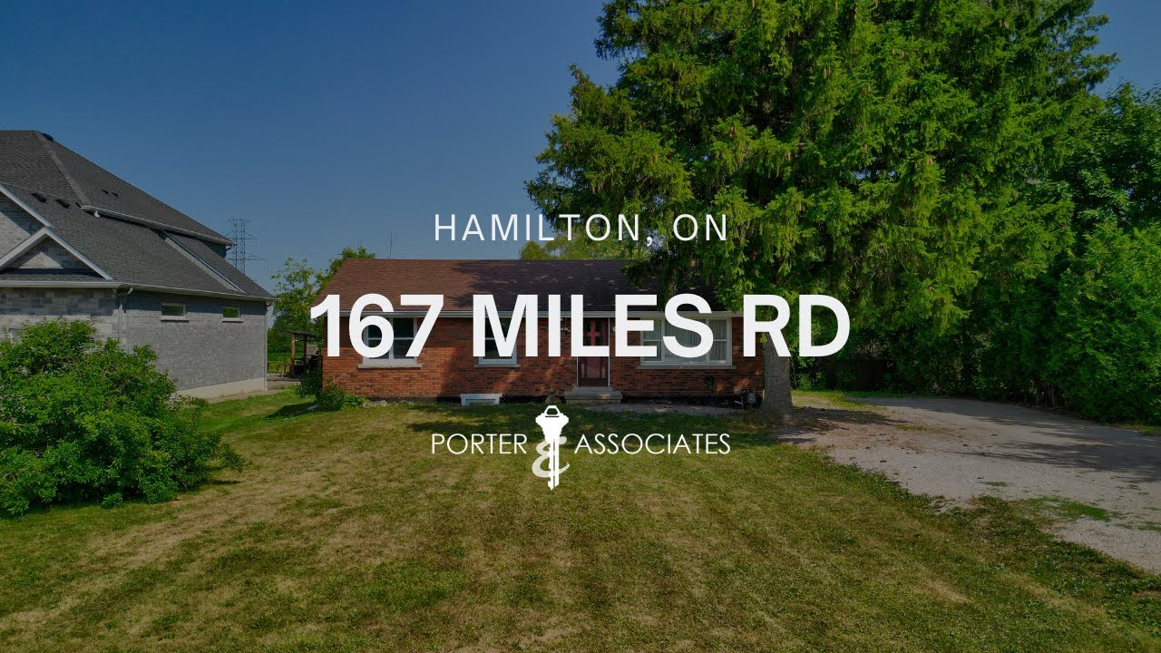 Charming Bungalow on 1.4 Acres | Country Living Just Minutes from the City!