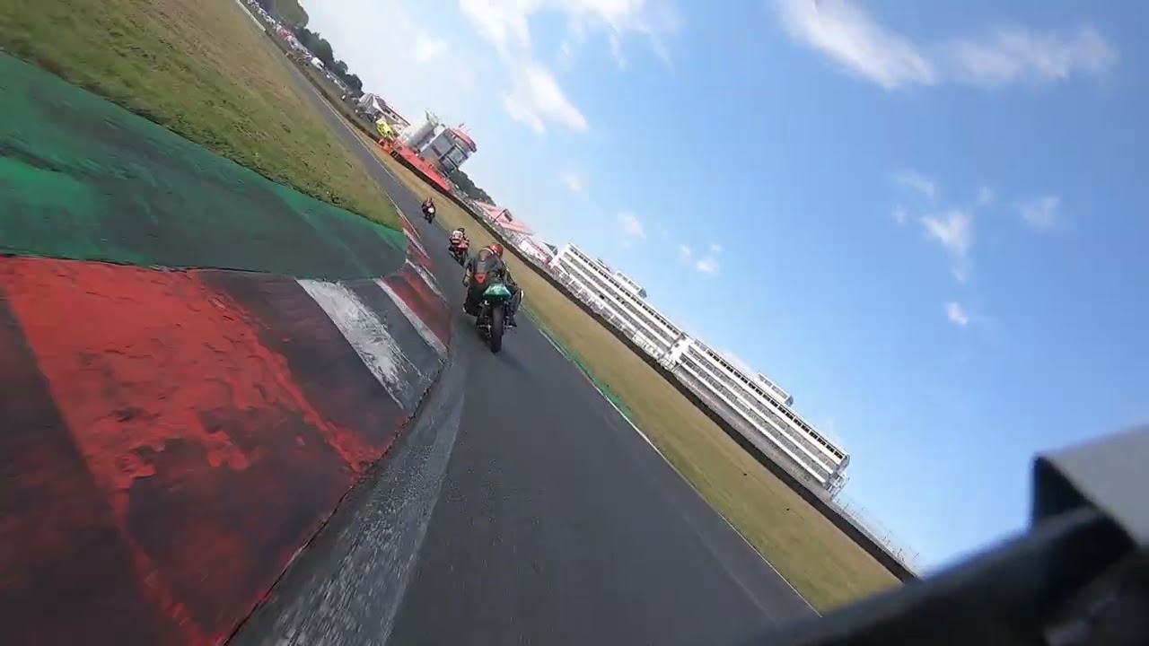 Mz250 racing brands hatch 21/9/24 race 1