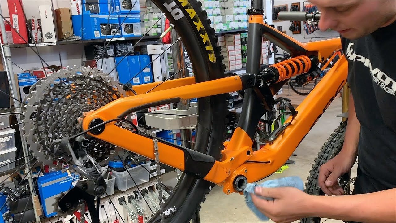 Getting my bike overhauled while I'm in Italy