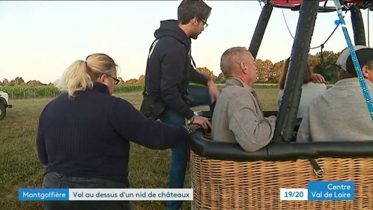 Vol en montgolfière au dessus d'un nid de châteaux en Indre-et-Loire