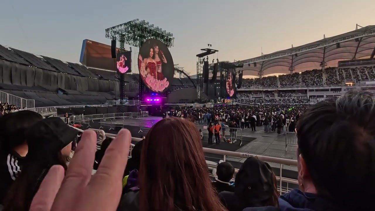🎥 FULL TWICE Concert Before Coldplay | Goyang Stadium Seoul | 25 April 2025 | 5.3K HD