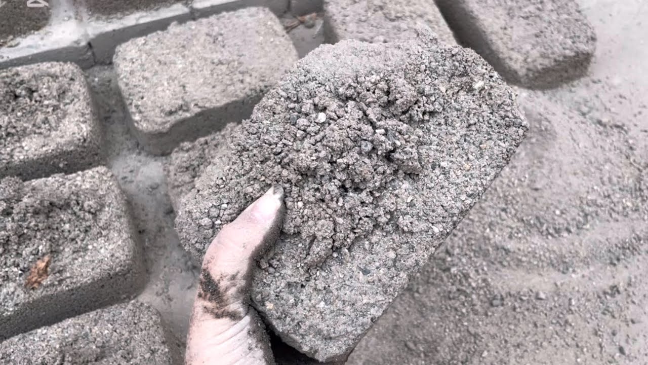 ASMR new crunch charcoal sand dry floor crumbling 🤩dust alert 🚨 video 😏bombastic crumbling RS ASMR