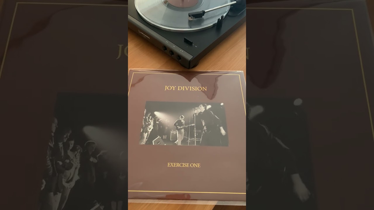 Joy division shadowplay in nasville rooms England 1979 