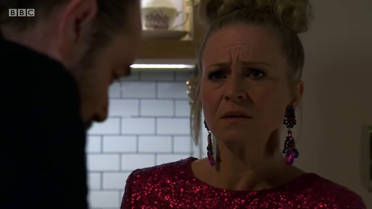 EastEnders | Linda Realizes Mick Was Sexually Abused At 12