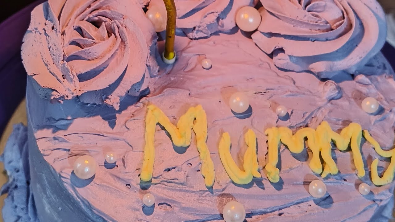 Butterscotch cake||part3 mummy ko diya surprise birthday party#butterscotch_cake #saroj_kitchenstory