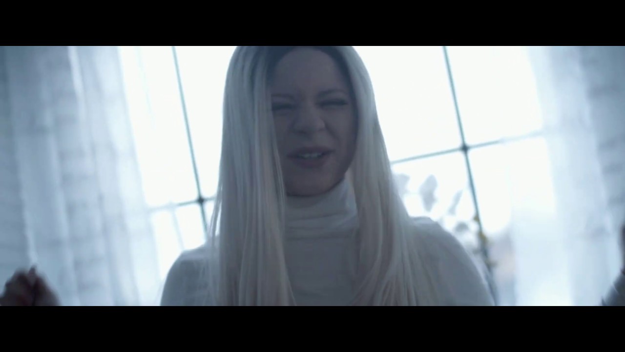 Mína - Sny (official music video)