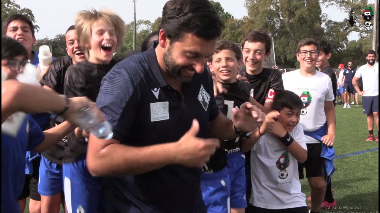 Flash Interview com a Associação Académica de Santarém 