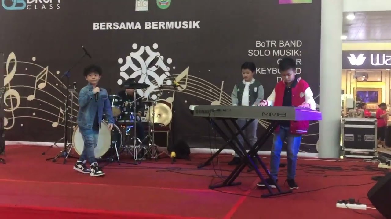 BOTR BAND 