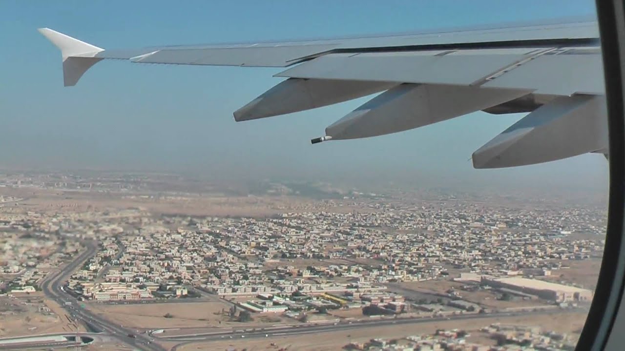 Take off  Dubai DXB  Airbus A 380 Emirates