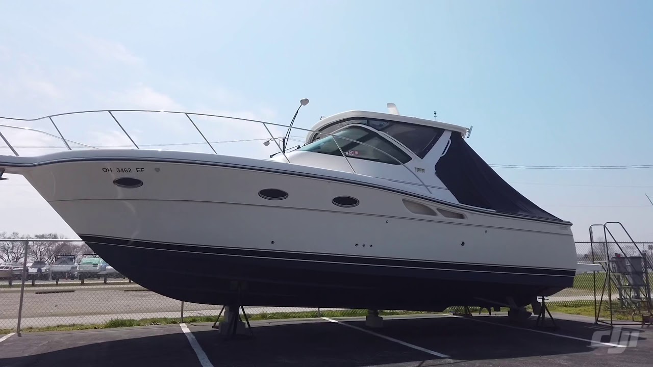 2007 Tiara 3200 Open | MarineMax Ohio