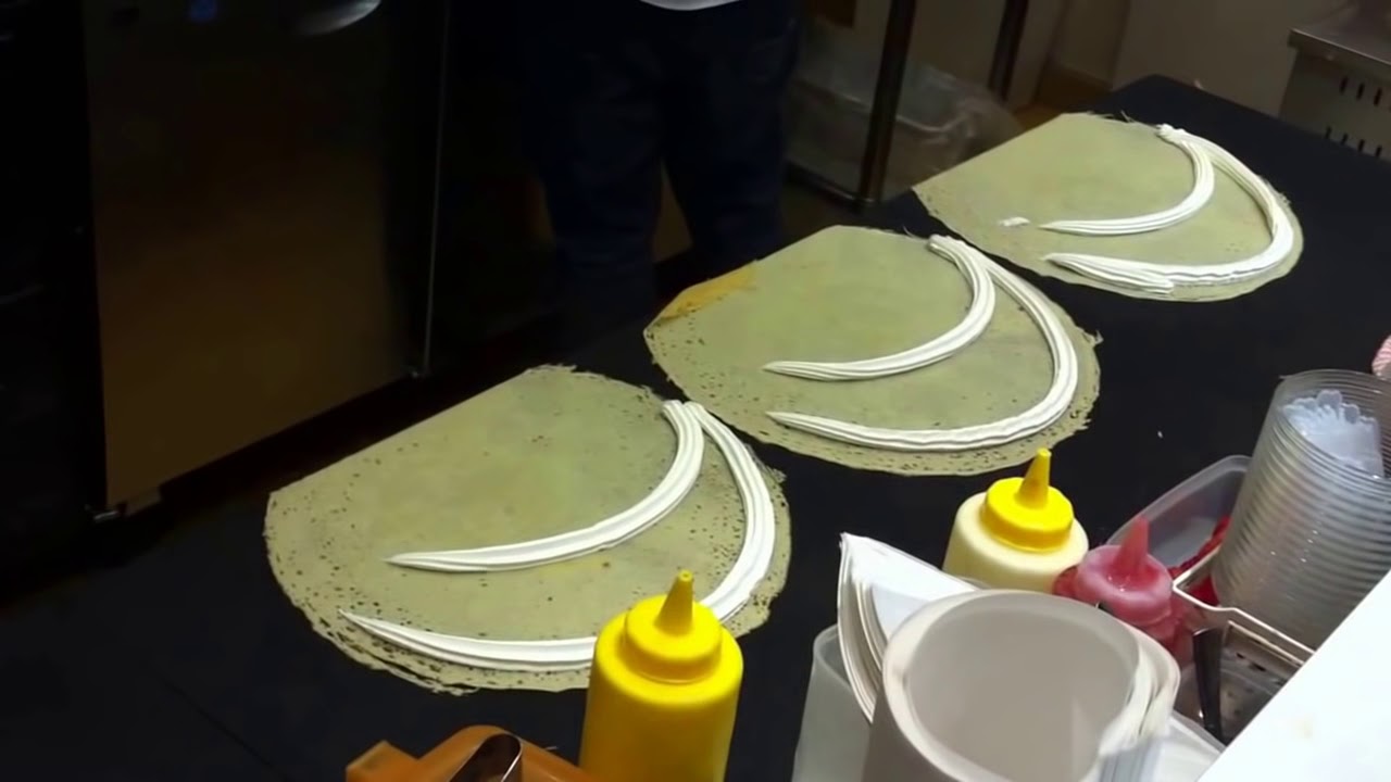 日本師傅現場製作可麗餅