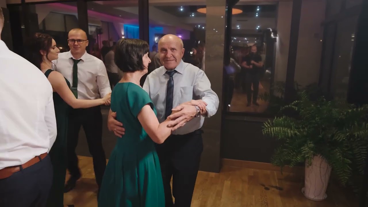 Zespół Cyje Zbóje - Weselny Mix 1 - tel. 506 937 991