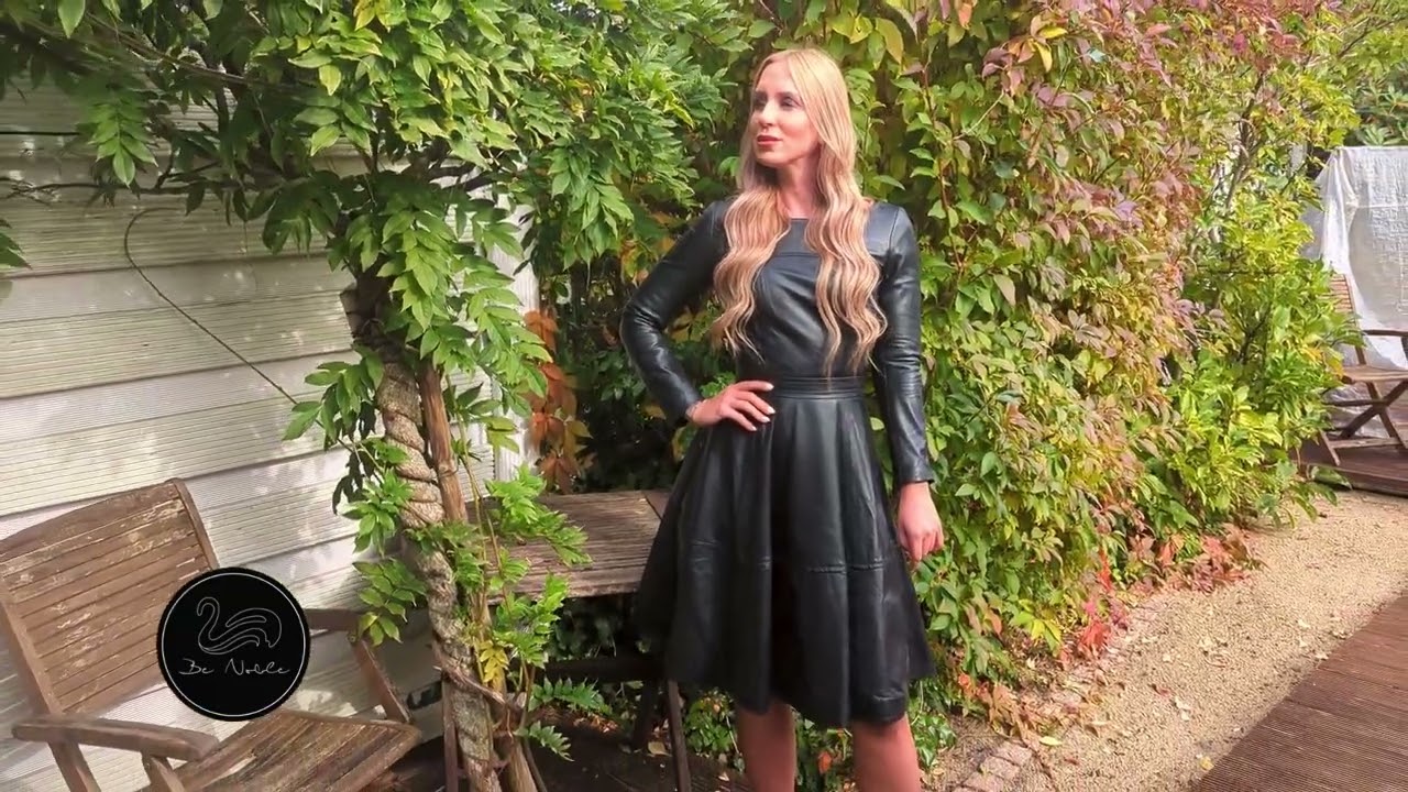 Lederkleid in schwarz