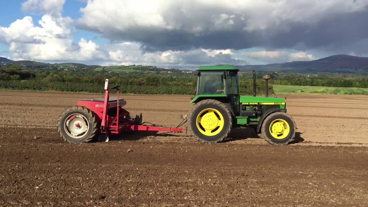 Winter Barley Sowing With John Deere 2850 & Massey 500 Drill
