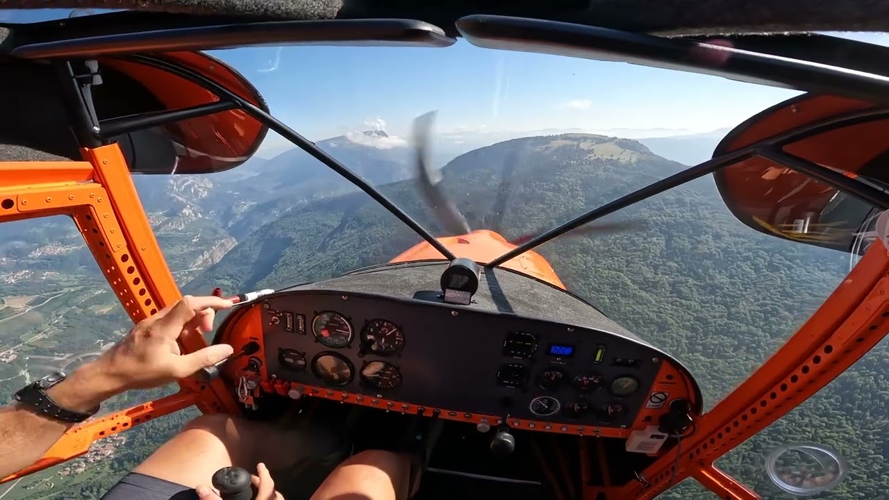Full mountain takeoff and landing in beautiful Monte Casale, Italy