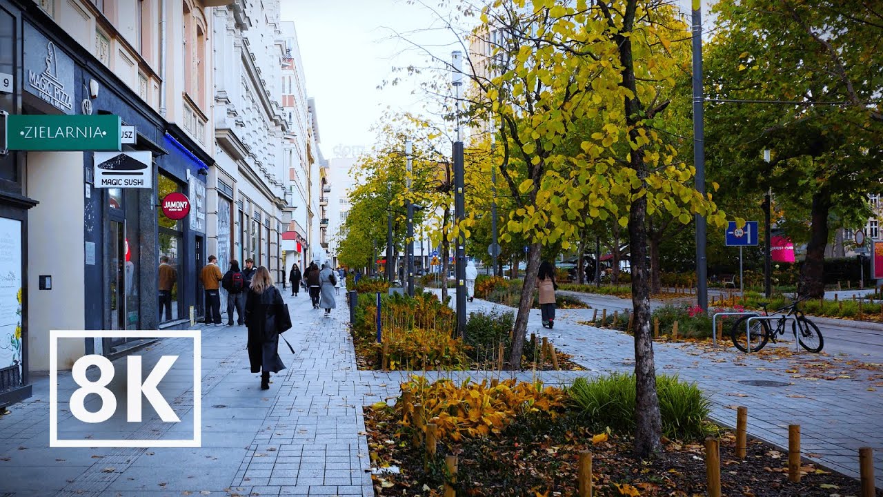 Sunny Old Town Walk | Poznań, Poland [8K HDR | No Talking | City Sounds]